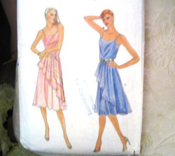 7945 70s VOGUE STRAPPY BIAS FLARE DRESS, OVERSKIRT, BELT PATTERN 10